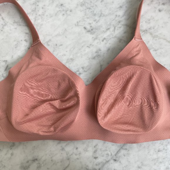 Padded V-Neck Bra - Wide Strap Medium Support - Picture 7 of 8